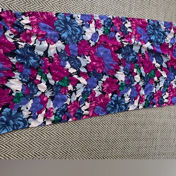 J. Crew Lightweight Floral Scarf - Picture 2 of 5
